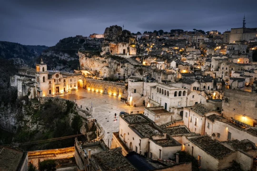 Matera - Wyprawa do niesamowitych miast jaskiń w południowych Włoszech