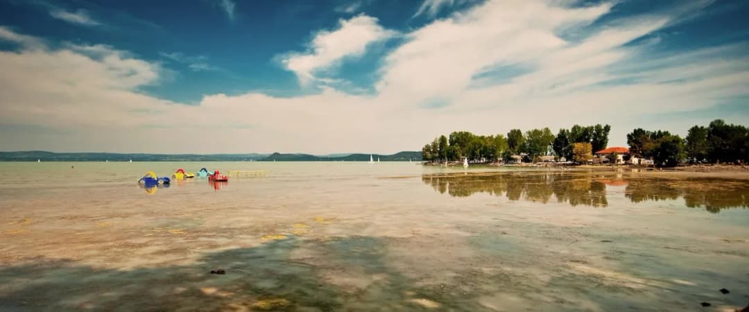 Kamping nad Balatonem - Wakacyjne przygody na Węgrzech