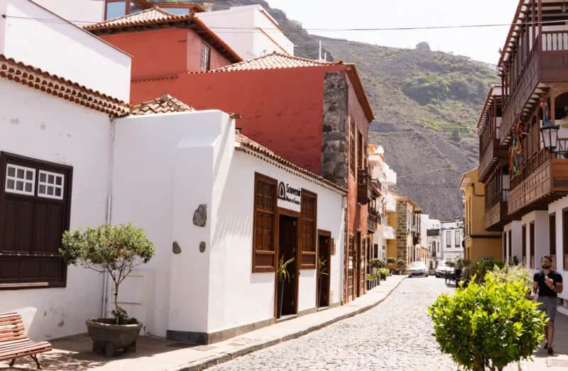 Teneryfa gdzie nocleg – idealne miejsca, ceny i porady na urlop